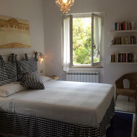 Ai Pastelli Apartment Дзоали Екстериор снимка