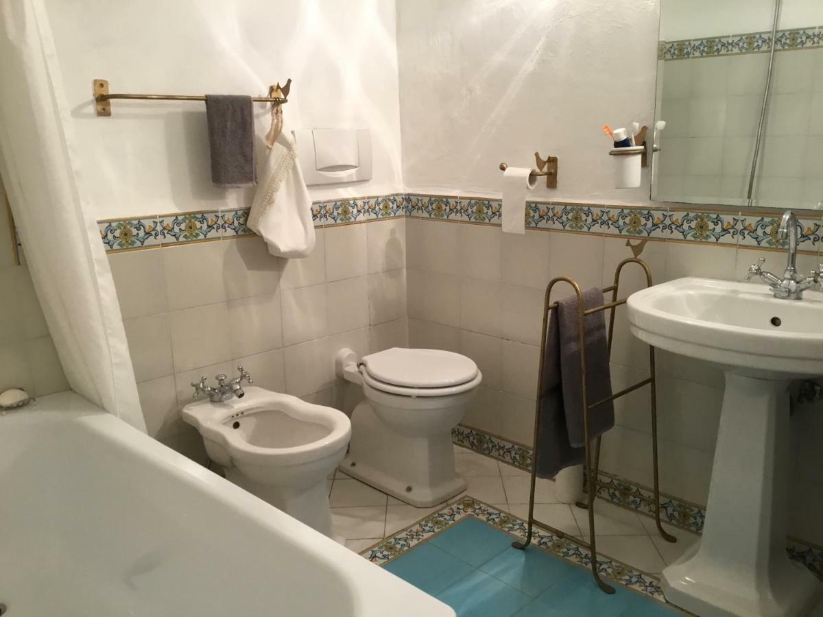 Ai Pastelli Apartment Дзоали Екстериор снимка